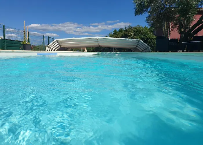 Appartement Et Piscine L'écrin Aux Oliviers En Cévennes